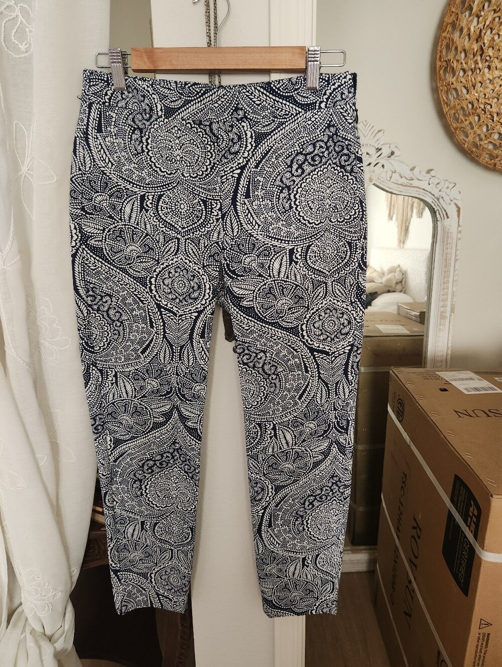 Talbots Navy & White Paisley Print Slim Pants 4 Petite